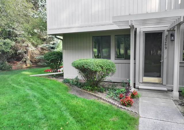 Photo 1 of Condo for sale at 2269 Fairway Pines Ct #Court4, Unit 51, Bay City, MI 48706 | MLS# 50218365 | Listing updated on 2026-09-16