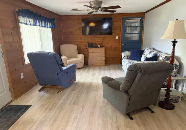 image of 632 Old Trail Dr, Houghton Lake, MI 48629 | MLS# 50219745