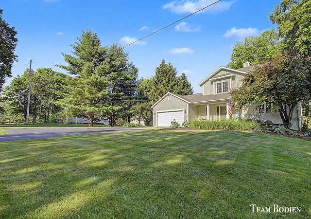 Homes for sale in Rockford, MI | 8925 Shaner Ave, Rockford, MI 49341 | MLS# 70543804