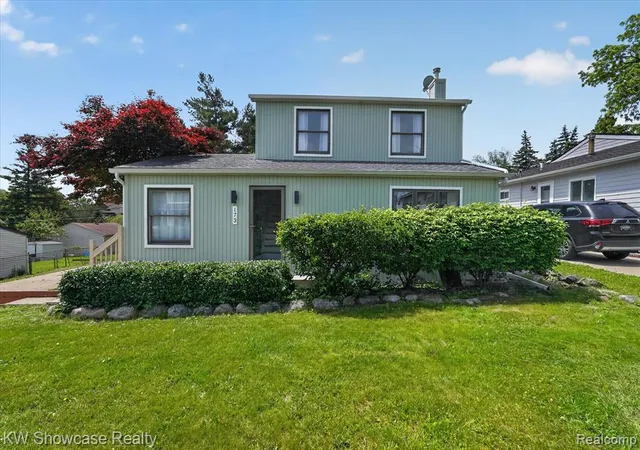 Homes for sale in Novi, MI | 173 Pickford St, Novi, MI 48377 | MLS# 61003573