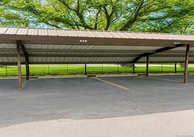 15th image of 29838 Utica Rd #25, Roseville, MI 48066 | MLS# 61007744