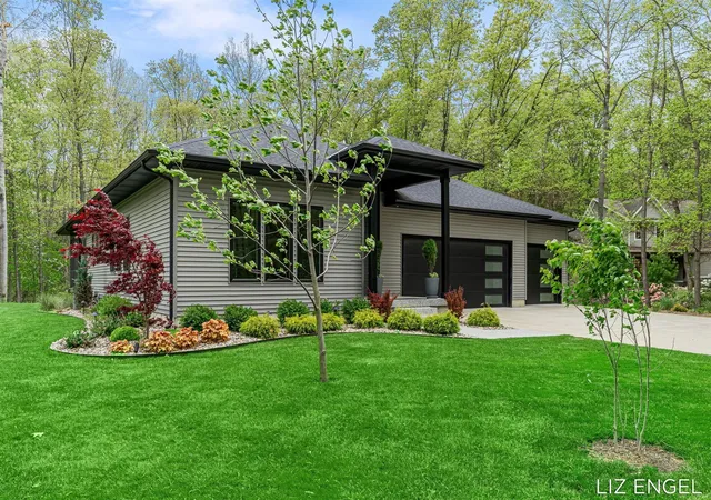 Homes for sale in Saugatuck, MI | 3190 Light House Wy, Saugatuck, MI 49453 | MLS# 70533073