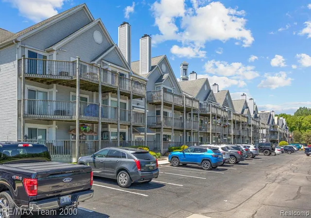 Homes for sale in Harrison Township, MI | 37522 Jefferson Ave #102, Harrison Township, MI 48045 | MLS# 60998599