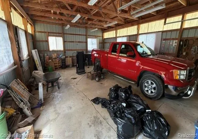 5th image of 3595 Hutchinson Rd, North Branch, MI 48461 | MLS# 60991053