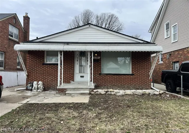 Homes for sale in Detroit, MI | 7639 Faust Ave, Detroit, MI 48228 3454 | MLS# 60980653