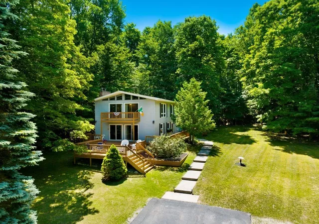 4th image of 7066 Crystal Shores Dr, Bellaire, MI 49615 | MLS# 80070607