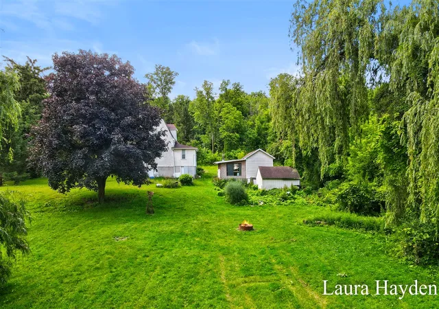 Homes for sale in Ionia, MI | 1367 E Riverside Dr, Ionia, MI 48846 | MLS# 70541013