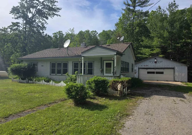 Homes for sale in Glennie, MI | 4338 Loud Dam Rd, Glennie, MI 48737 | MLS# 80069593