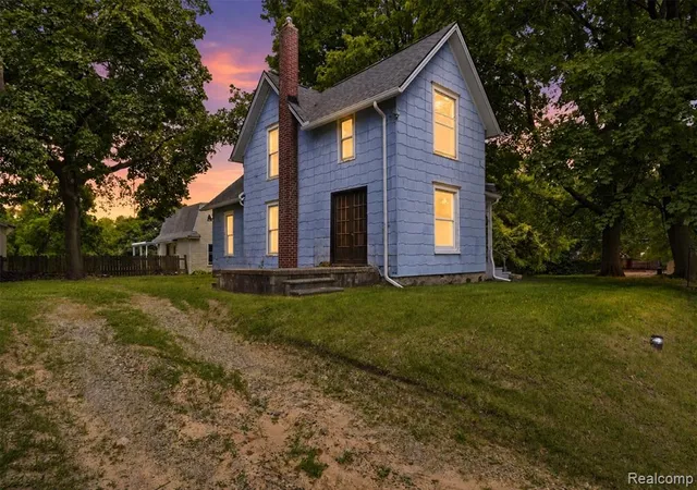 4th image of 307 N Gorham St, Jackson, MI 49202 | MLS# 61009137