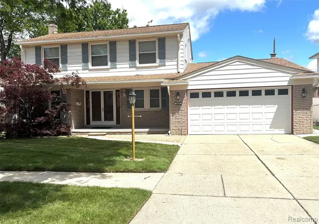 Photo 1 of Sale Pending at 26366 Cecile St, Dearborn Heights, MI 48127 | MLS# 61004078 | Listing updated on 2026-07-05