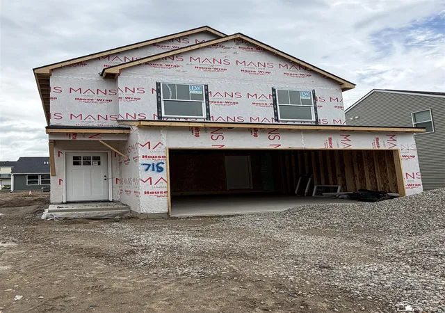 Photo 1 of Sale Pending at 716 Jackson Ln, Milan, MI 48160 | MLS# 50200180 | Listing updated on 2026-08-20