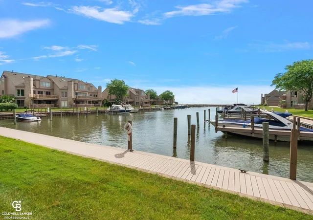 Homes for sale in Harrison Township, MI | 26031 N Harbour Pointe Dr N Dr #UNIT 9, Harrison Township, MI 48045 | MLS# 50211920