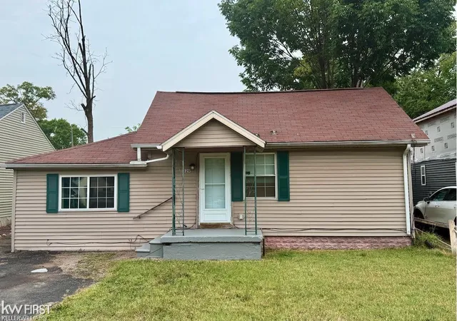 1st image of 1329 E Decamp St, Burton, MI 48529 | MLS# 50218225