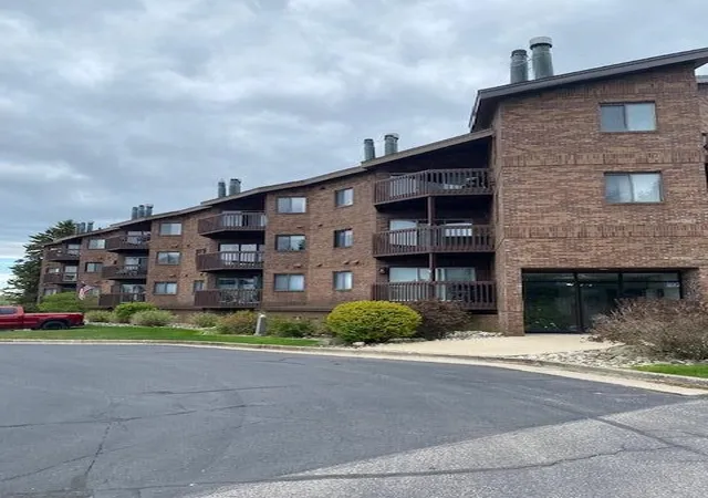 Homes for sale in Ludington, MI | 368 Harbor Dr #401, Ludington, MI 49431 | MLS# 70534563