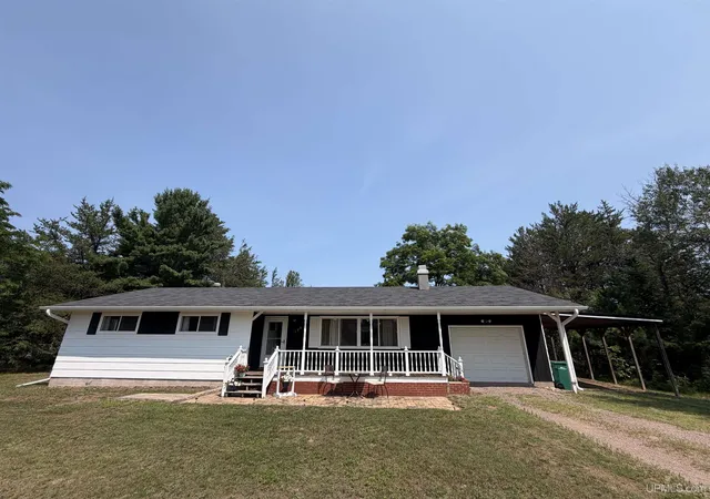2nd image of 133 Riverland Dr, Marquette, MI 49855 | MLS# 50217230