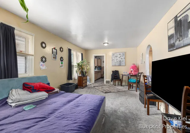 Photo 3 of Sale Pending at 1195 S Getty St, Muskegon, MI 49442 | MLS# 70514325 | Listing updated on 2026-02-13