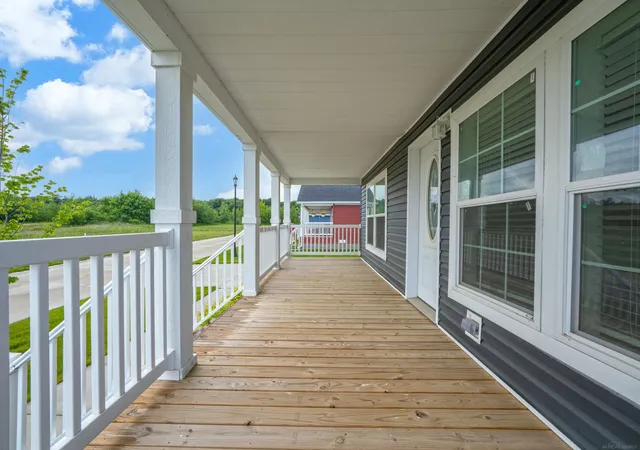 Photo 3 of Manufactured home for sale at 262 Riviera Dr, Lapeer, MI 48446 | MLS# 50212183 | Listing updated on 2026-08-10