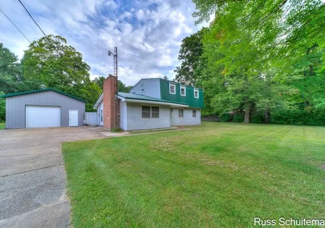 Homes for sale in Twin Lake, MI | 1880 E Michillinda Rd, Twin Lake, MI 49457 | MLS# 70523065