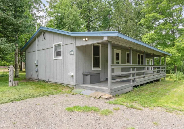 1st image of 1517 S Whitney Rd, Beaverton, MI 48612 | MLS# 50215628