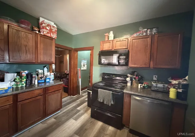Photo 4 of Single family home for sale at 322 S 4th Street, Ishpeming, MI 49849 | MLS# 50216348 | Listing updated on 2026-08-21