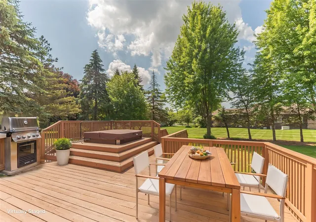 Homes for sale in Ann Arbor, MI | 1711 Cypress Pointe Ct, Ann Arbor, MI 48108 | MLS# 70544271