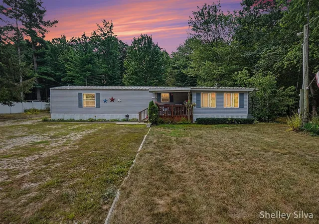1st image of 2705 W Southern Ave, Baldwin, MI 49304 | MLS# 70554076