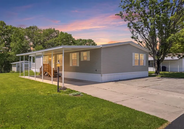 Homes for sale in Cedar Springs, MI | 140 Tamarack Ave, Cedar Springs, MI 49319 | MLS# 70533347