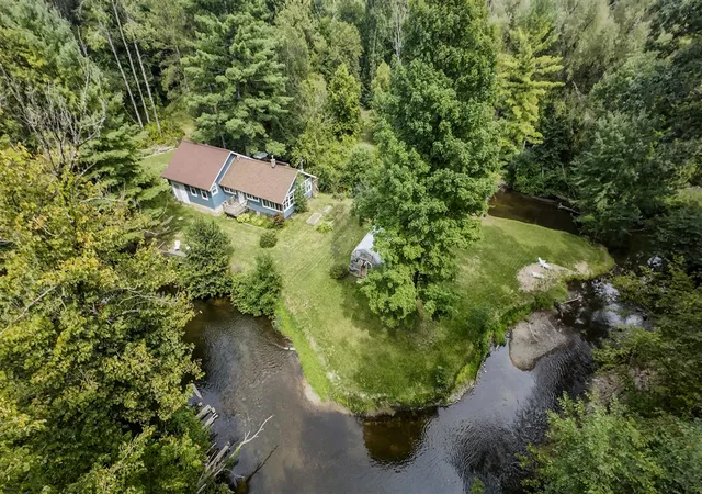 65th image of 7140 N Amy School Rd, Howard City, MI 49329 | MLS# 70553901