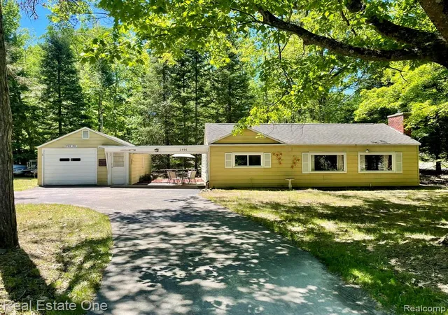 Homes for sale in Lincoln, MI | 2596 E Fox Rd, Lincoln, MI 48742 | MLS# 61000152