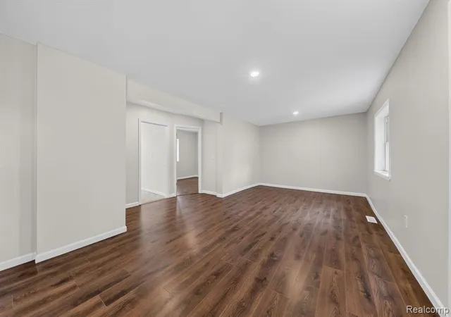 Photo 3 of Sale Pending at 11700 Cornell St, Taylor, MI 48180 4094 | MLS# 61005274 | Listing updated on 2026-10-21