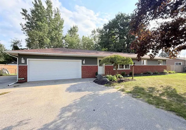 Photo 1 of Single family home for sale at 9949 Kessler Dr, Saginaw, MI 48609 | MLS# 50219967 | Listing updated on 2026-09-13