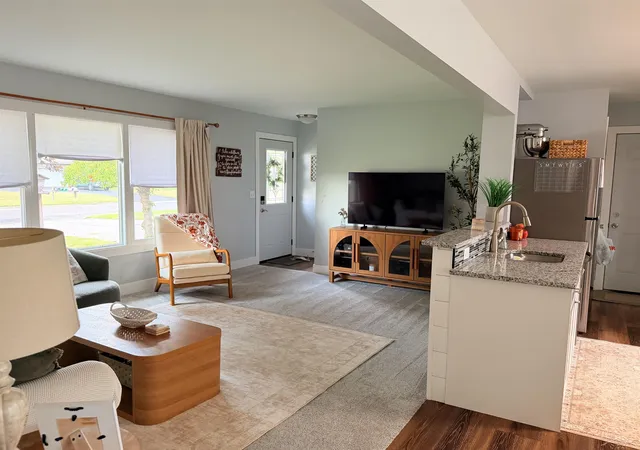 Photo 2 of Single family home for sale at 9949 Kessler Dr, Saginaw, MI 48609 | MLS# 50219967 | Listing updated on 2026-09-13