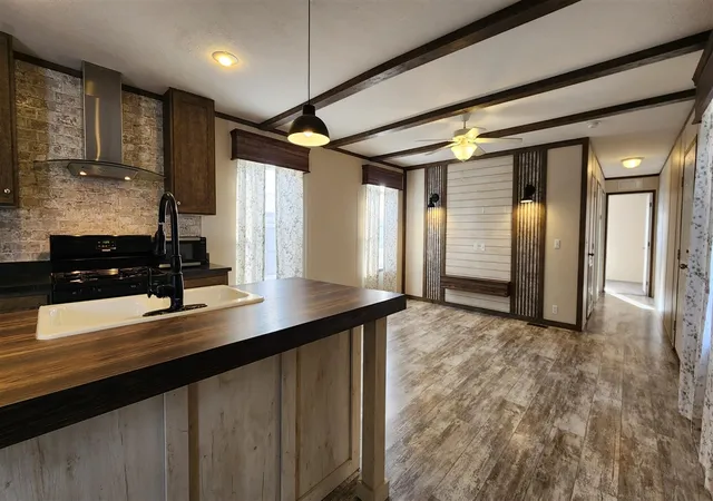5th image of 1303 Windridge Ln, Fremont, MI 49412 | MLS# 70504863