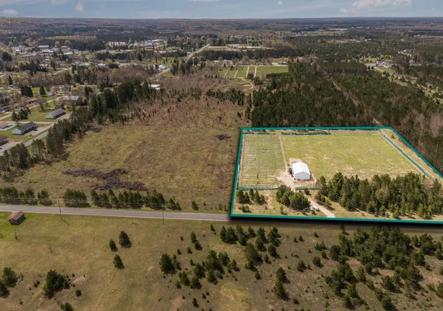 2nd image of 808 Kresnak Rd, Mancelona, MI 49659 | MLS# 80067710