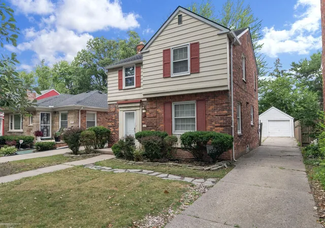 Photo 3 of Sale Pending at 4828 Bishop St, Detroit, MI 48224 | MLS# 50219829 | Listing updated on 2026-09-09