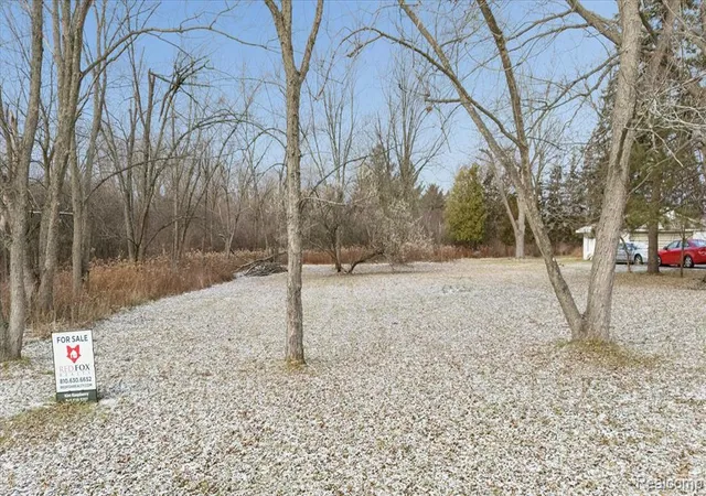 2nd image of Graham Rd Graham Rd, Flint, MI 48532 | MLS# 60940765