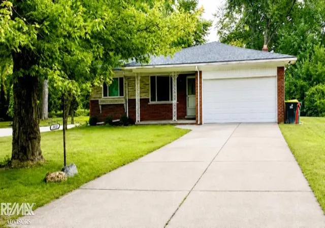 Photo 1 of Sale Pending at 38174 Willowmere St, Harrison Township, MI 48045 | MLS# 50219041 | Listing updated on 2026-08-26