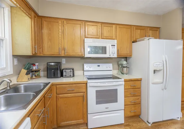 5th image of 20420 Thornapple Ln, Big Rapids, MI 49307 | MLS# 70486540