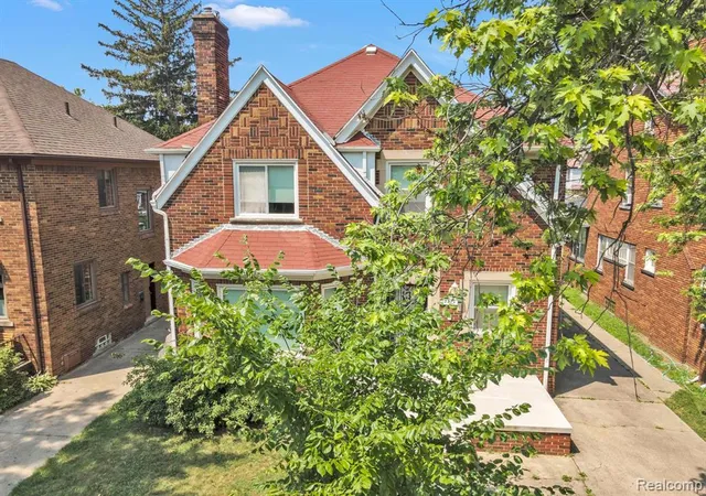 Photo 2 of Sale Pending at 17371 Greenlawn St, Detroit, MI 48221 | MLS# 60922532 | Listing updated on 2026-07-07