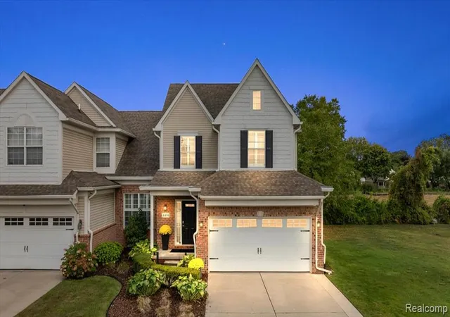 1st image of 4404 Navin Field Ln, Troy, MI 48085 5738 | MLS# 60974697