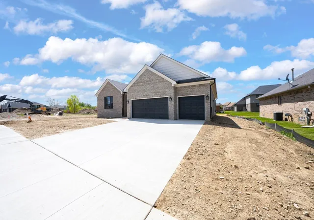 Photo 41 of Single family home for sale at 1127 Williamson Cir, Pontiac, MI 48340 | MLS# 50220108 | Listing updated on 2026-08-28