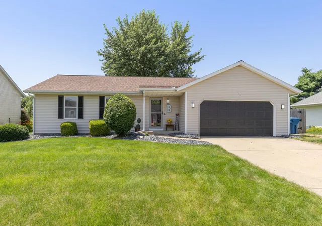 1st image of 4815 Sweet Cherry Ln, Kalamazoo, MI 49004 | MLS# 70543109