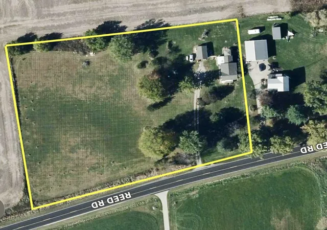 Homes for sale in Byron, MI | 12620 S Reed Rd, Byron, MI 48418 | MLS# 50211691