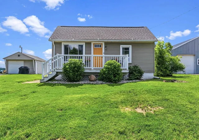 Homes for sale in Byron, MI | 12620 S Reed Rd, Byron, MI 48418 | MLS# 50211691