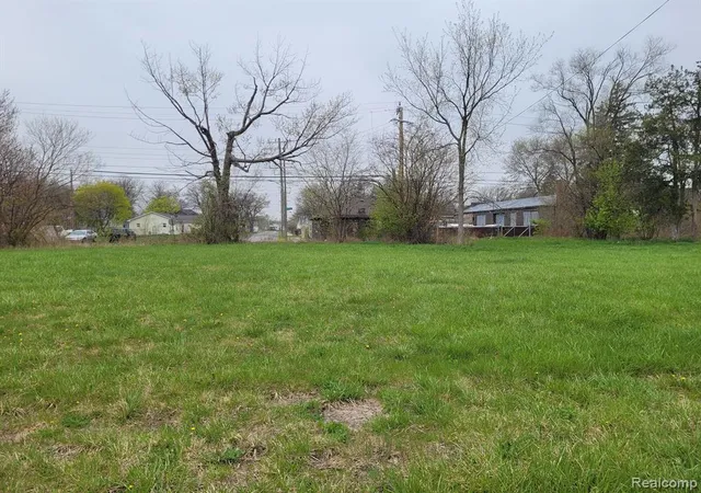 Photo 1 of Land for sale at 3951 Beaconsfield St, Detroit, MI 48224 | MLS# 60210102 | Listing updated on 2026-06-25