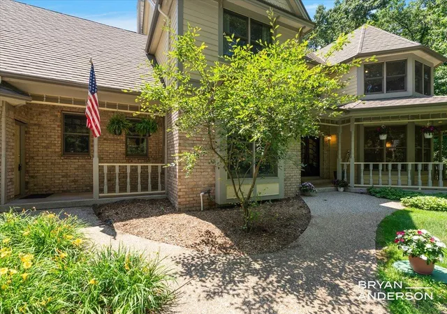 Photo 3 of Sale Pending at 3324 Whitburn Ct, Ada, MI 49301 | MLS# 70544051 | Listing updated on 2026-09-15