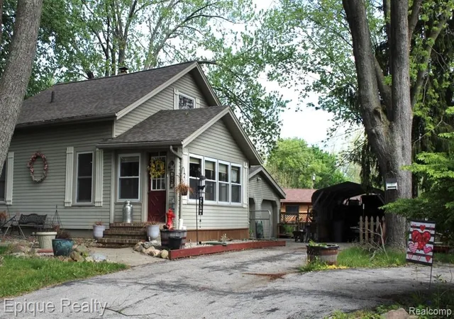Homes for sale in Yale, MI | 12 Mccoll St, Yale, MI 48097 | MLS# 60994410