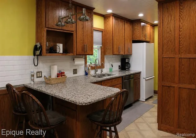Homes for sale in Yale, MI | 12 Mccoll St, Yale, MI 48097 | MLS# 60994410