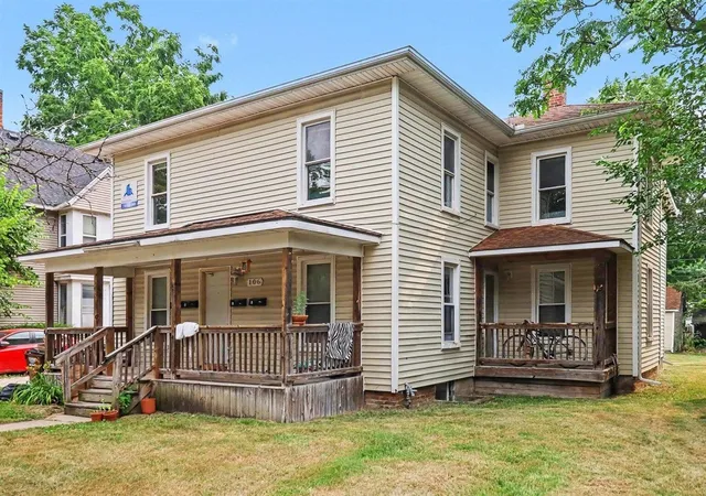 2nd image of 615 Pearl St, Ypsilanti, MI 48197 | MLS# 70553333
