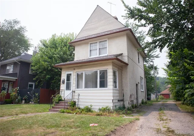 2nd image of 633 N Perry St, Pontiac, MI 48342 | MLS# 61016926